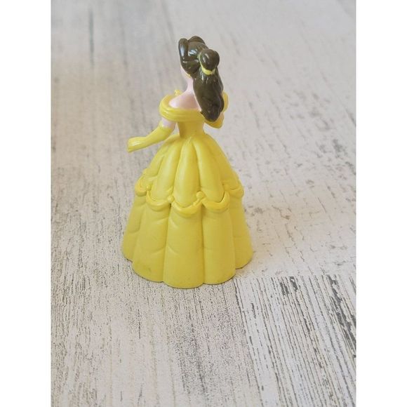 Mini bell yellow dress beauty Beast Disney Pixar toy figure - Picture 3 of 4